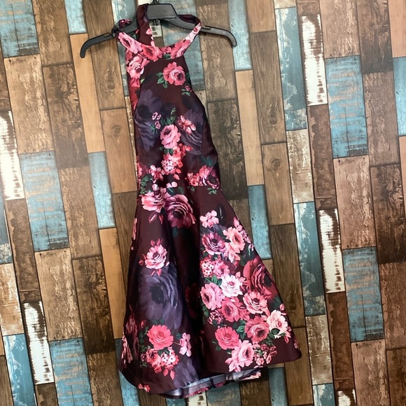 👗My Michelle 11 floral halter full skirt dress - Picture 1 of 16
